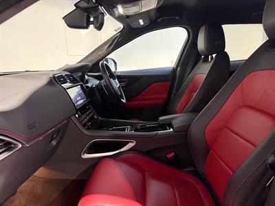 2019 Jaguar F-Pace - Thumbnail