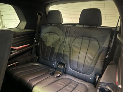 2019 BMW X7 - Thumbnail