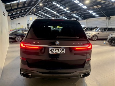2019 BMW X7 - Thumbnail