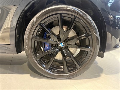 2019 BMW X7 - Thumbnail