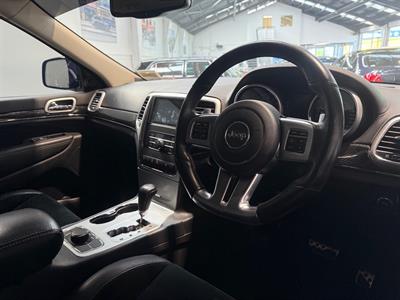 2013 Jeep Grand Cherokee - Thumbnail