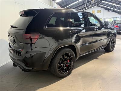 2013 Jeep Grand Cherokee - Thumbnail