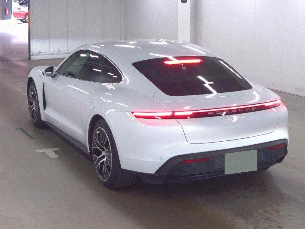 2021 Porsche Taycan