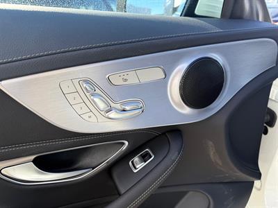 2016 Mercedes-Benz C 300 - Thumbnail