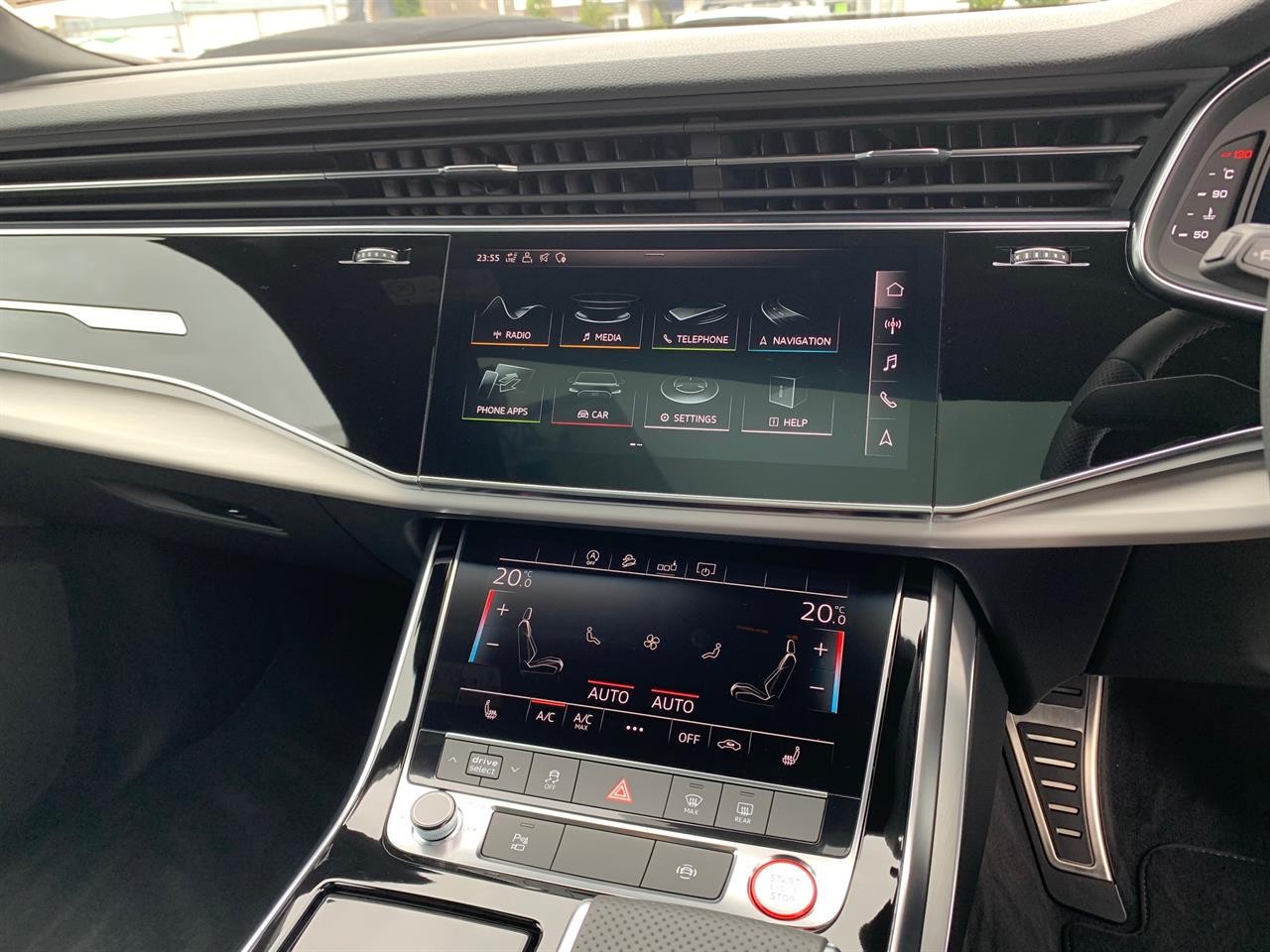 2020 Audi SQ7