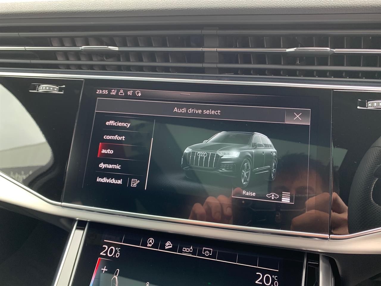 2020 Audi SQ7