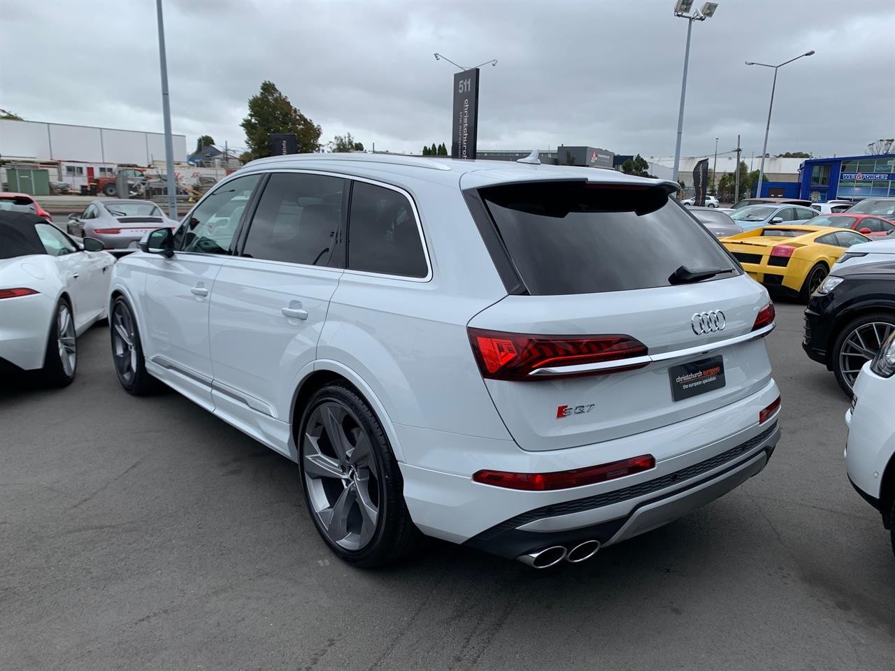 2020 Audi SQ7