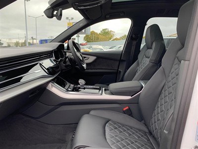 2020 Audi SQ7 - Thumbnail