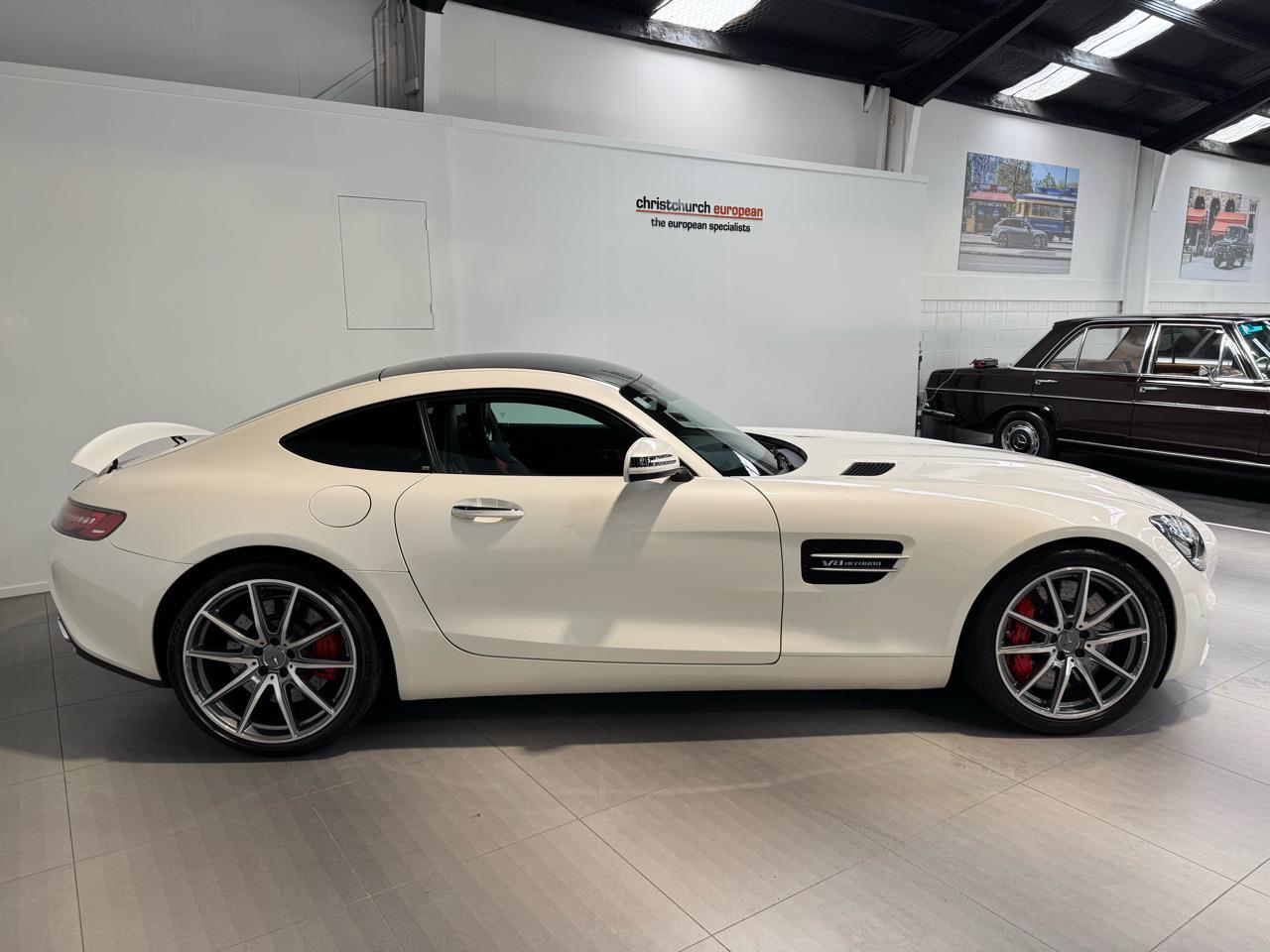 2017 Mercedes-Benz GT