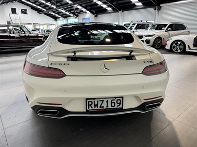 2017 Mercedes-Benz GT - Thumbnail