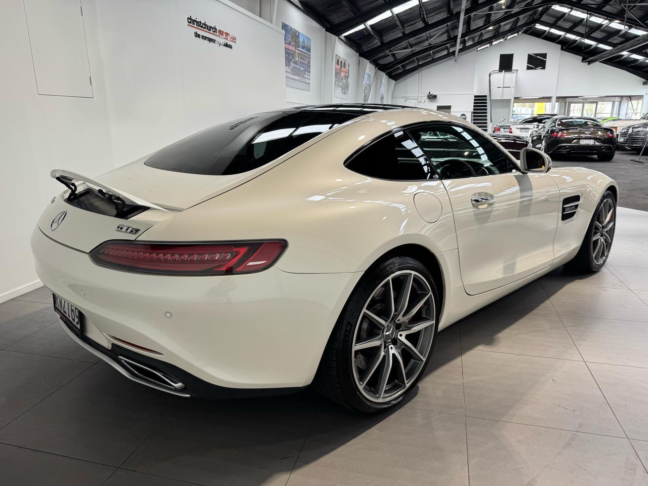 2017 Mercedes-Benz GT