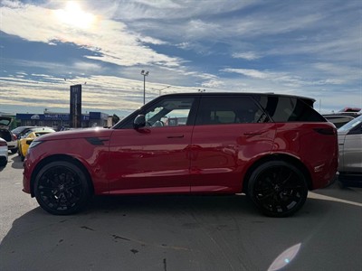 2023 Land Rover Range Rover Sport - Thumbnail