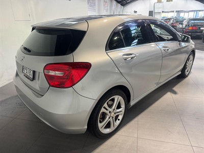 2014 Mercedes-Benz A 180 - Thumbnail