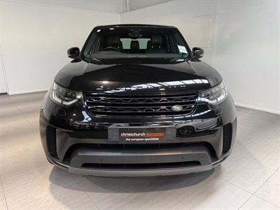 2017 Land Rover Discovery - Thumbnail