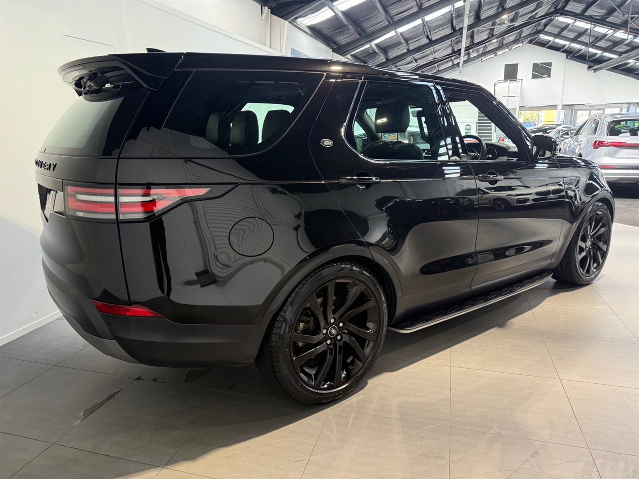 2017 Land Rover Discovery