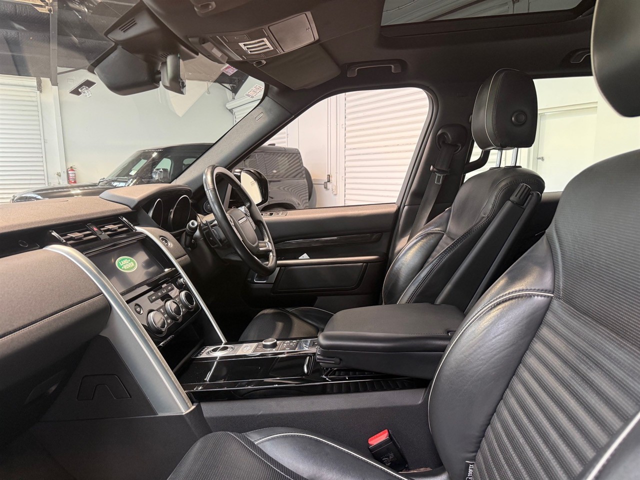 2017 Land Rover Discovery