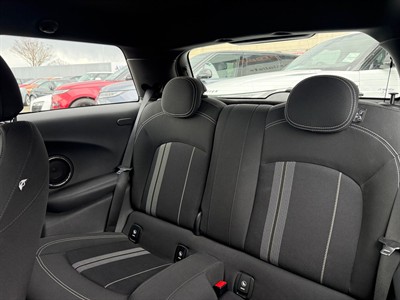2014 Mini Cooper S - Thumbnail