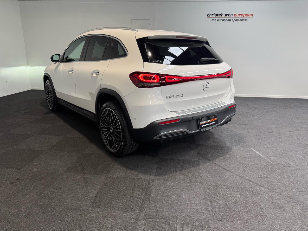 2021 Mercedes-Benz EQA