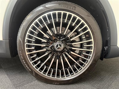 2021 Mercedes-Benz EQA - Thumbnail