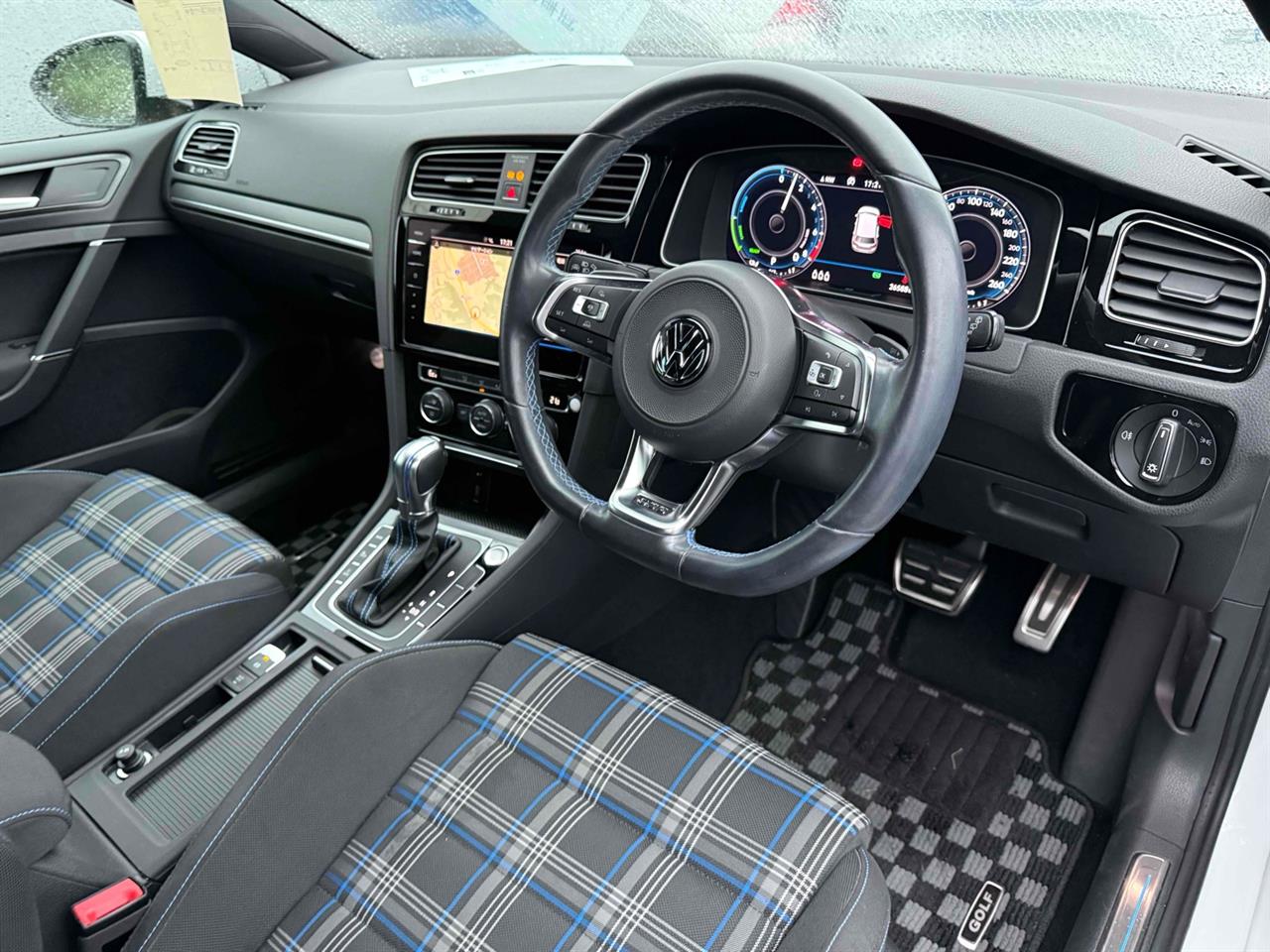 2018 Volkswagen Golf