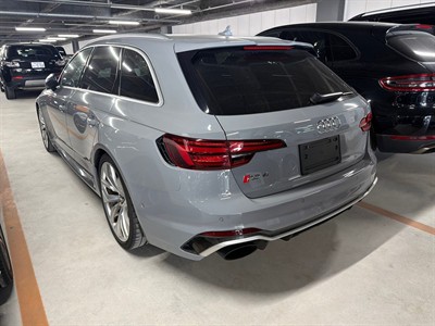 2019 Audi RS4 - Thumbnail