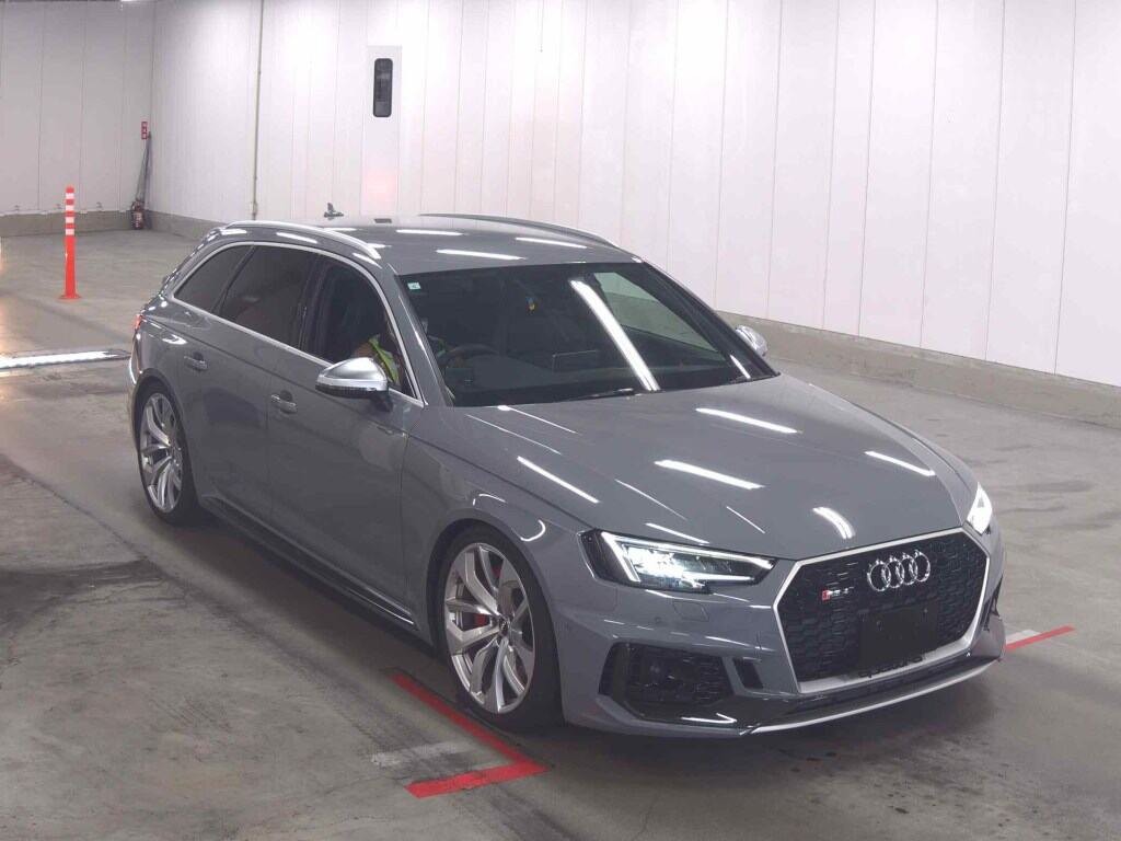 2019 Audi RS4