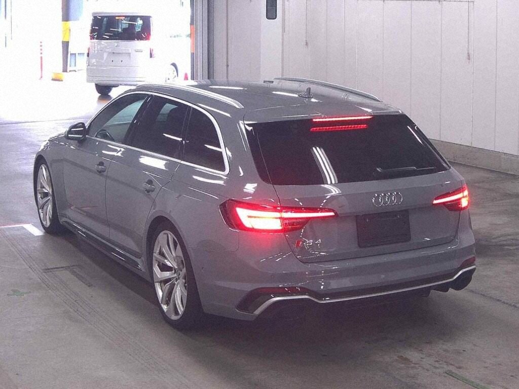 2019 Audi RS4