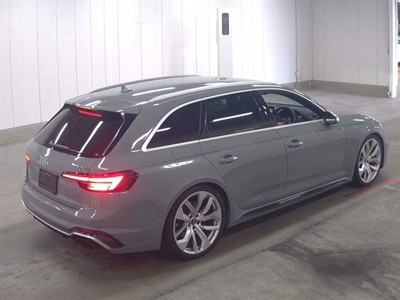 2019 Audi RS4 - Thumbnail