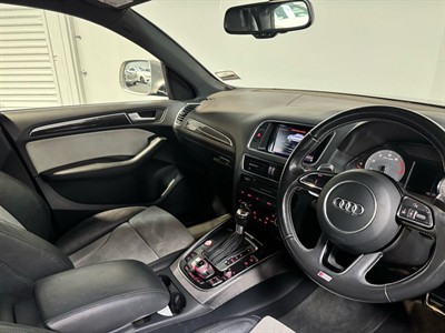 2014 Audi SQ5 - Thumbnail