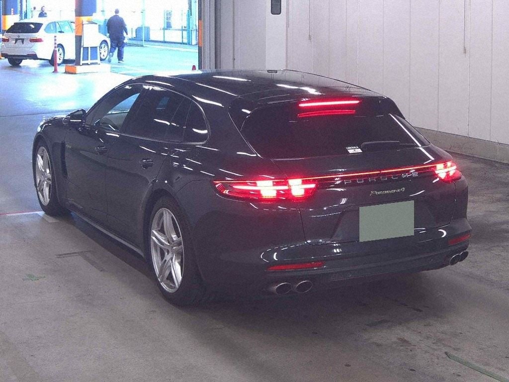 2018 Porsche Panamera