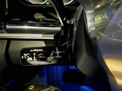 2018 Porsche Panamera - Thumbnail