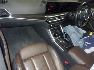 2023 BMW i4 - Thumbnail