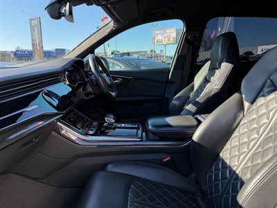 2019 Audi SQ7 - Thumbnail