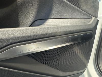 2022 Audi E-Tron - Thumbnail