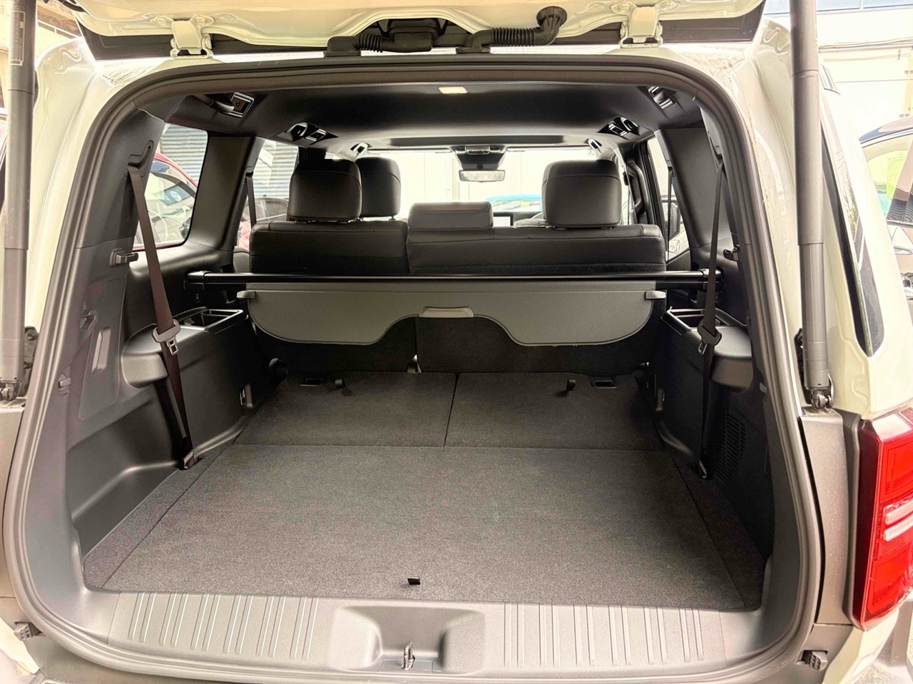 2024 Toyota Land Cruiser Prado