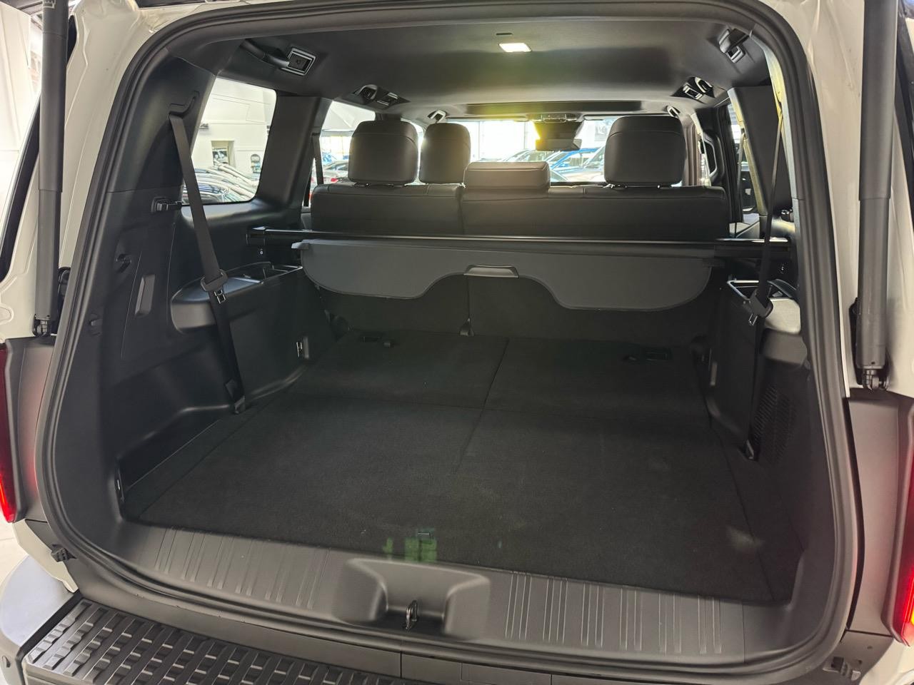2024 Toyota Land Cruiser Prado