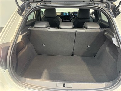 2021 Peugeot e-208 - Thumbnail