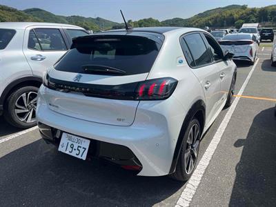 2021 Peugeot e-208 - Thumbnail