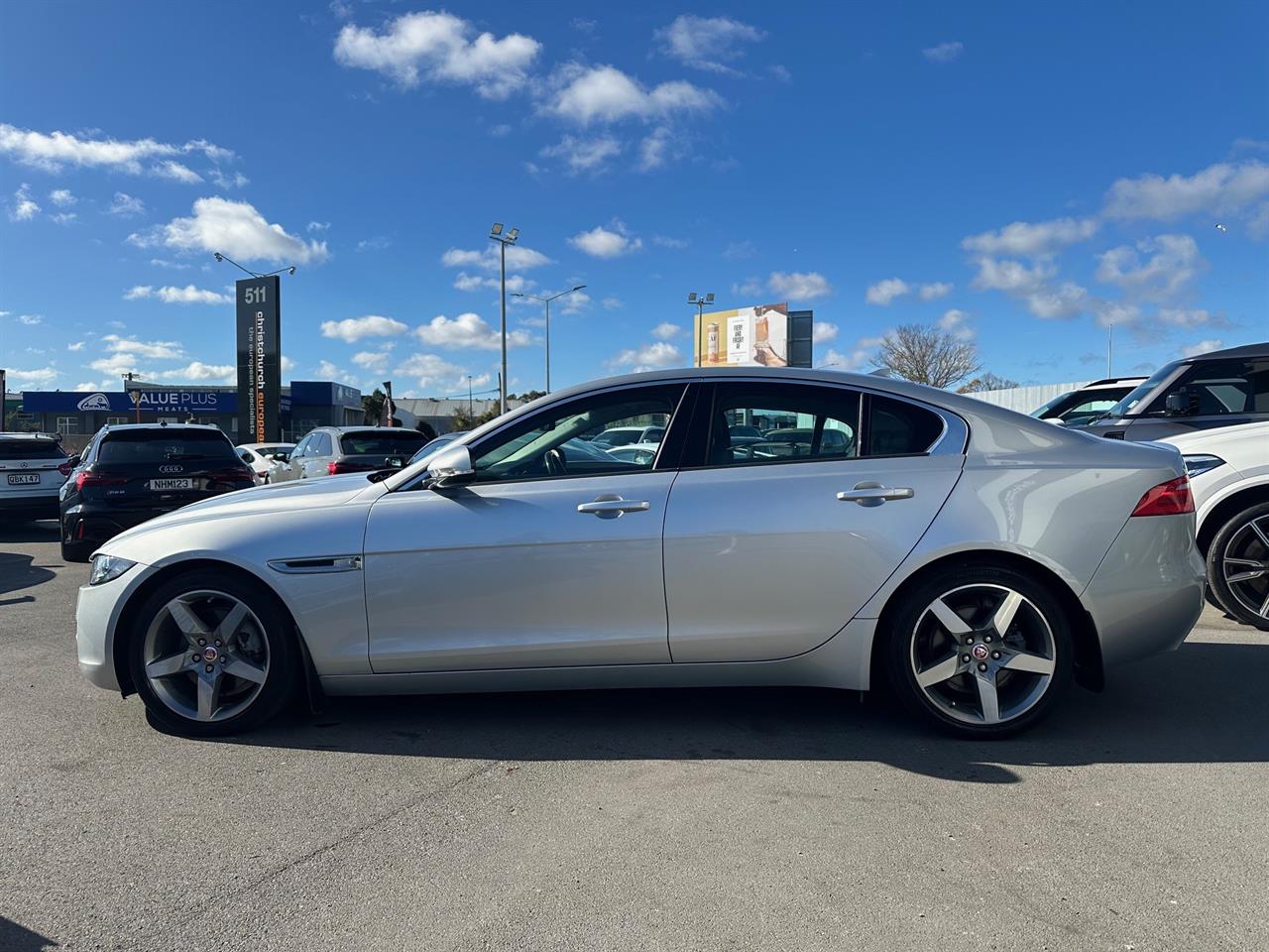 2016 Jaguar XE