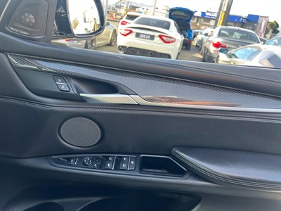 2016 BMW X5 - Thumbnail