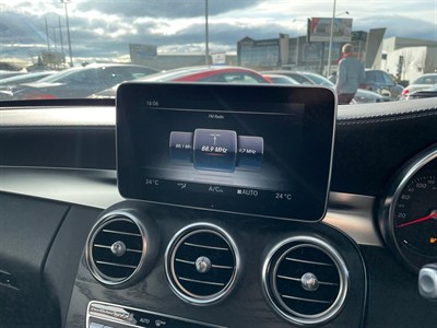 2016 Mercedes-Benz C 200 - Thumbnail