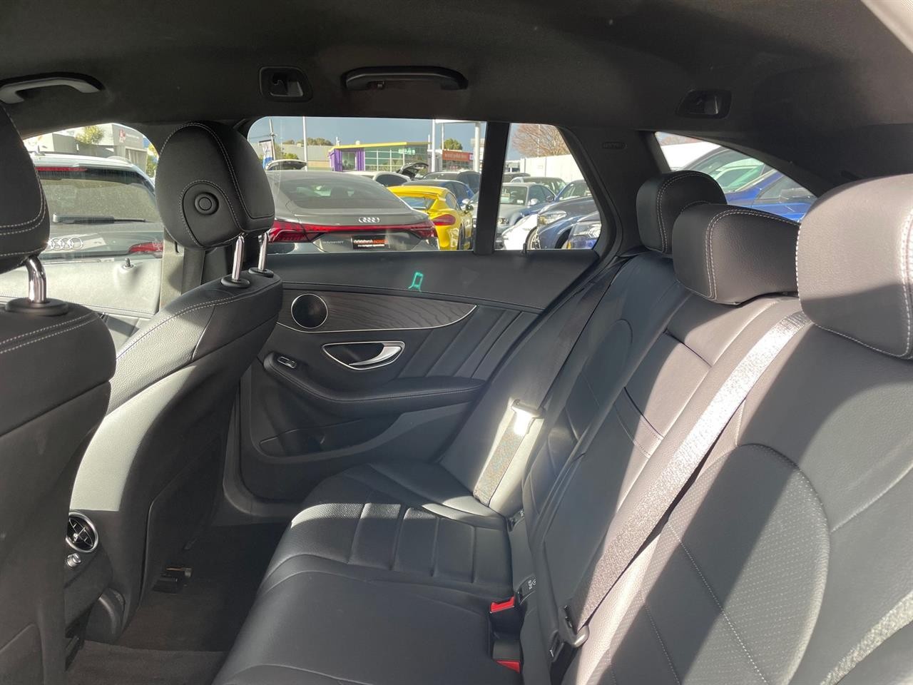 2016 Mercedes-Benz C 200