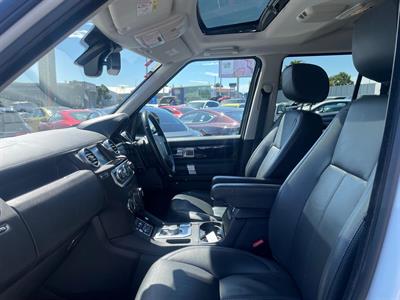 2014 Land Rover Discovery - Thumbnail