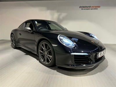 2018 Porsche 911 - Thumbnail