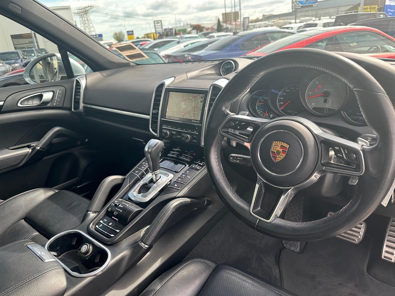 2015 Porsche Cayenne