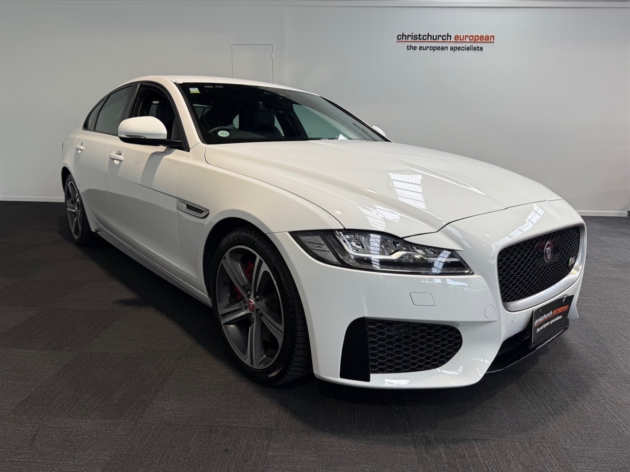 2019 Jaguar XF