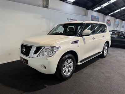 2016 Nissan Patrol - Thumbnail