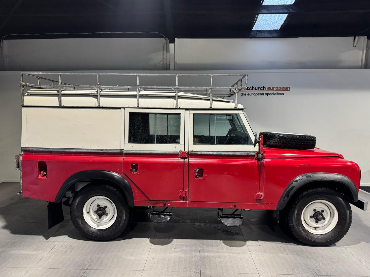 1982 Land Rover Defender