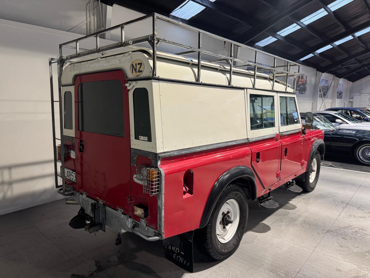 1982 Land Rover Defender