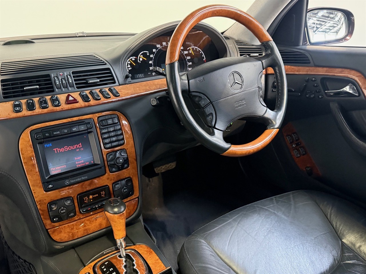 2000 Mercedes-Benz S600